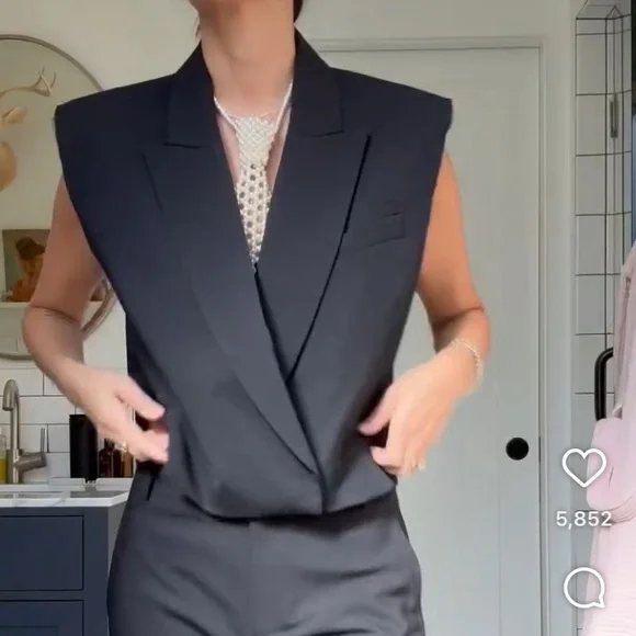 Zara Cropped Sleeveless Blazer Vest - Picture 2 of 9